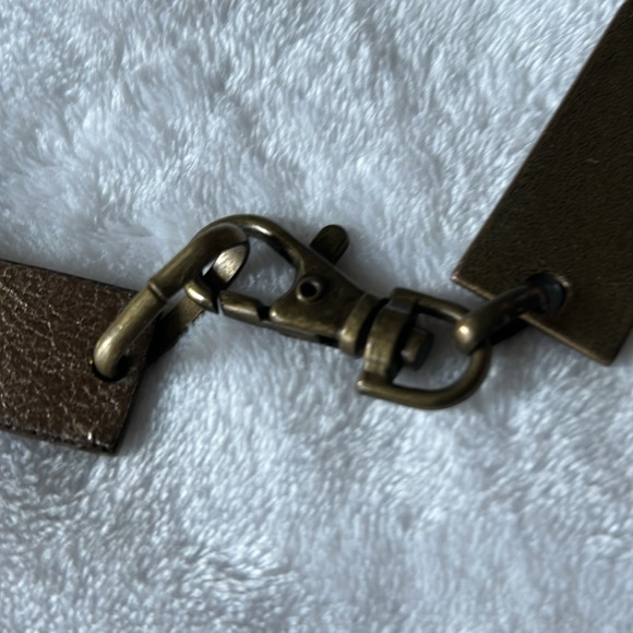 Bundle of Two Vintage Belts - Picture 10 of 13